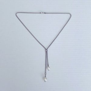 Necklace with Pearl accents